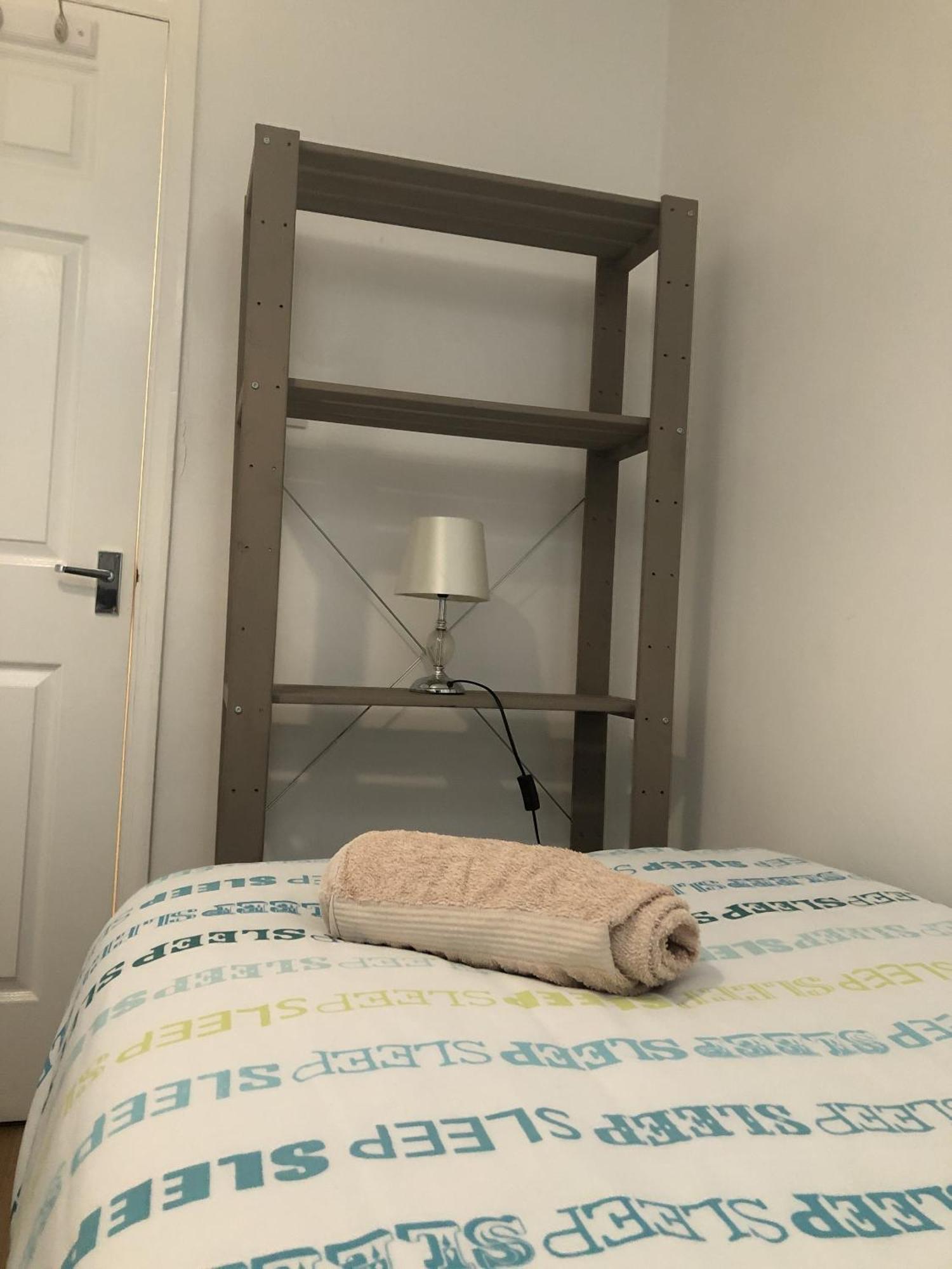 Apple House Guesthouse Heathrow Airport Hillingdon Kamer foto